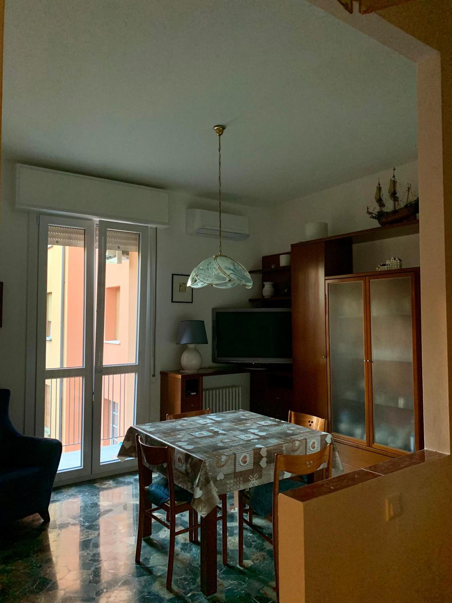 Comfortable Apartament 2 Bedroom Suitable 2-5 Pax Болонья Екстер'єр фото