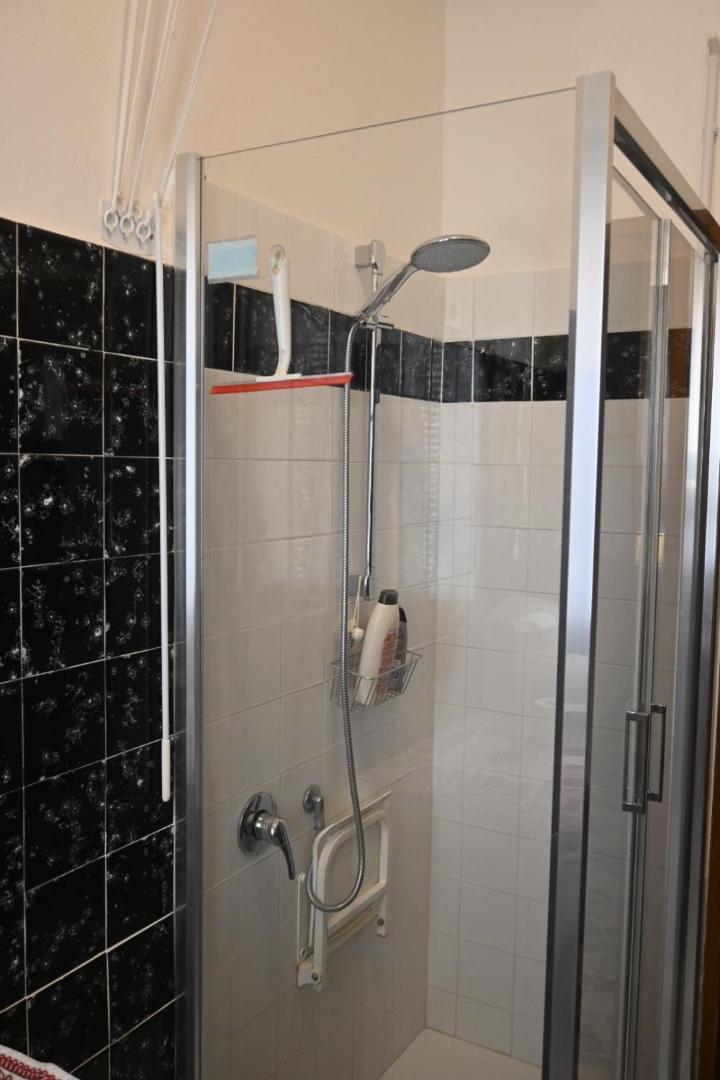 Comfortable Apartament 2 Bedroom Suitable 2-5 Pax Болонья Екстер'єр фото